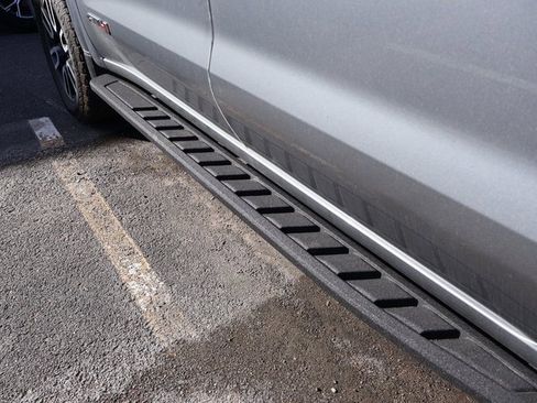 Certified 2025 GMC Sierra 1500 AT4 w/ Technology Package image 8