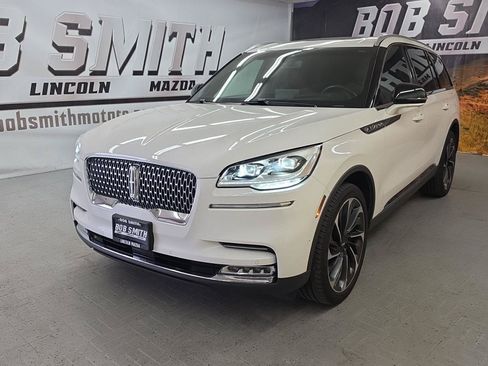 Used 2021 Lincoln Aviator Reserve w/ Equipment Group 202A AWD/4WD image 17
