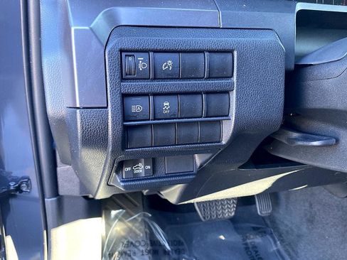 Certified 2025 Toyota Tacoma SR5 image 10