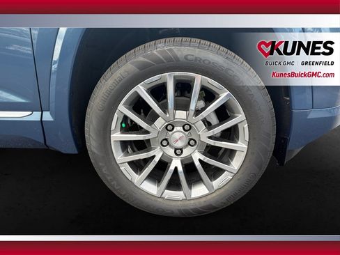 New 2027 GMC Terrain Denali w/ LPO, Floor Liner Package AWD/4WD image 11