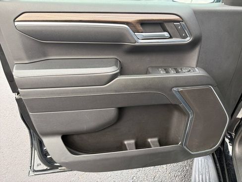 Used 2024 Chevrolet Silverado 1500 LT w/ Protection Package image 10