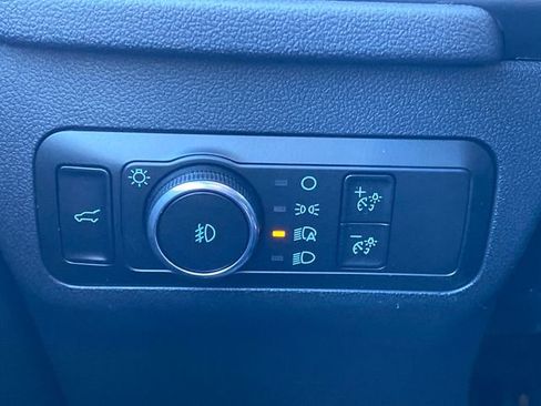 New 2025 Ford Escape ST-Line Elite w/ Equipment Group 501A image 34