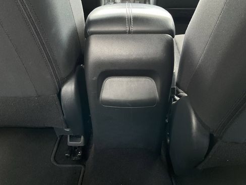 Used 2025 Nissan Sentra S image 17