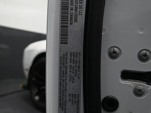 Used 2022 Dodge Challenger R/T Scat Pack RWD image 16