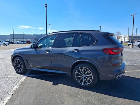 Used 2019 BMW X5 xDrive40i w/ M Sport Package image 2