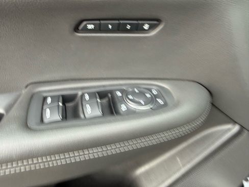Used 2022 Cadillac XT6 Premium Luxury AWD/4WD image 18