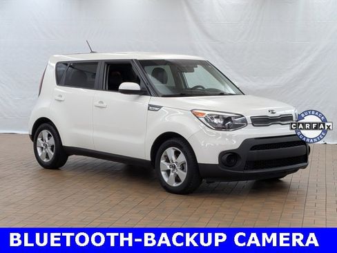Used 2019 Kia Soul Base image 1