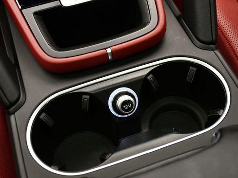 Used 2023 Porsche Cayenne image 34