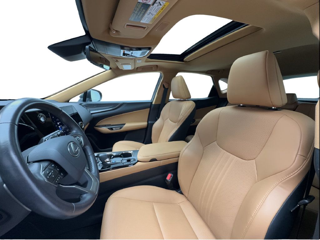 Used 2025 Lexus NX 250 FWD w/ Towing Package (2000 Lbs) image 20