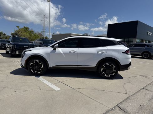 Certified 2023 Kia Sportage SX image 7