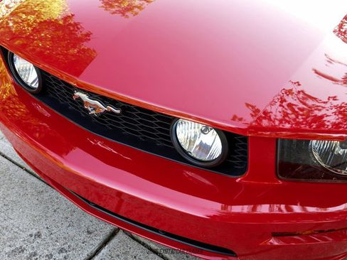 Used 2006 Ford Mustang GT Premium RWD image 80