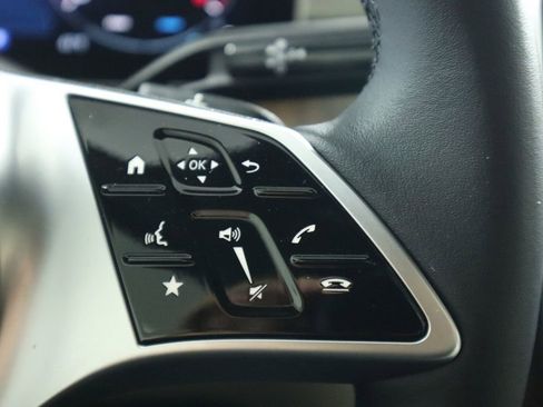 Certified 2025 Mercedes-Benz C 300 Sedan image 12