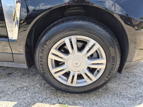 Used 2013 Cadillac SRX Luxury w/ Driver Awareness Package AWD/4WD image 16