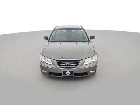 Used 2010 Hyundai Sonata Limited FWD image 2