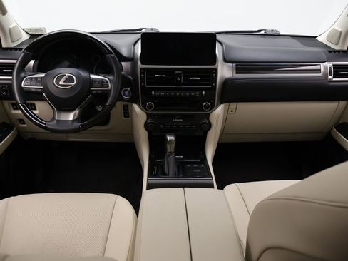 Used 2023 Lexus GX 460 Premium w/ Accessory Package AWD/4WD image 24