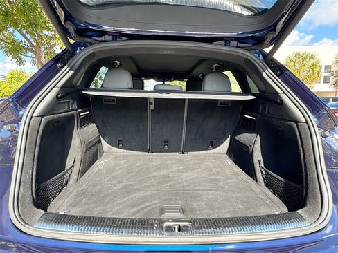 Used 2018 Audi SQ5 Prestige image 29