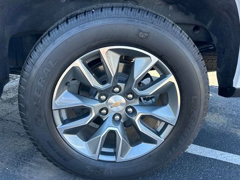 New 2025 Chevrolet Silverado 1500 LT w/ Protection Package image 25