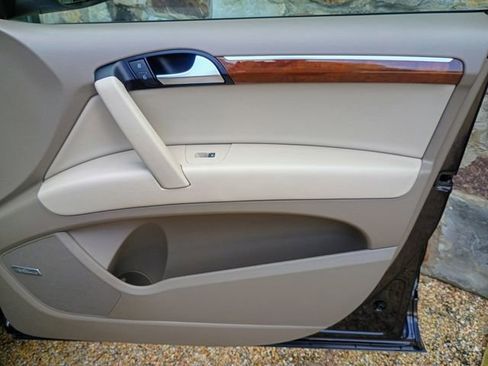 Used 2015 Audi Q7 3.0T Premium Plus w/ Premium Plus Package image 45