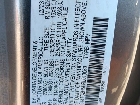 Used 2024 Acura RDX SH-AWD w/ Technology Package image 36
