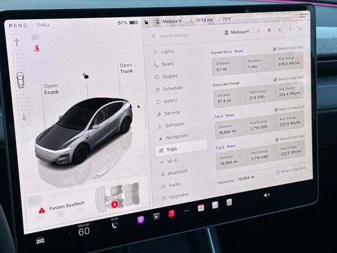 Used 2026 Tesla Model Y 2WD image 22