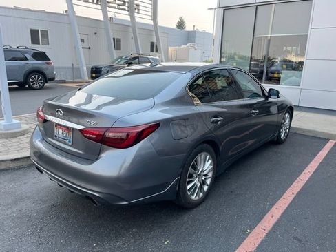Used 2019 INFINITI Q50 Luxe w/ Essential Package (3.0T Luxe) AWD/4WD image 7