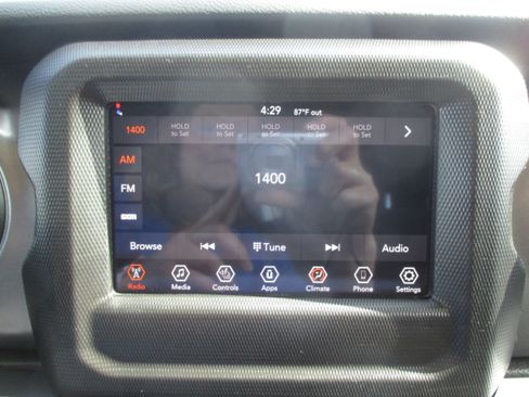 Used 2023 Jeep Wrangler Unlimited Sport AWD/4WD image 23