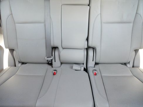Used 2018 Toyota Highlander Limited AWD/4WD image 13