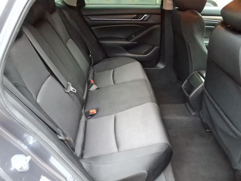 Used 2021 Honda Accord LX image 11