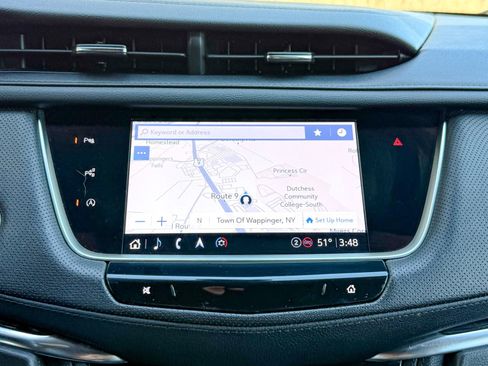 Used 2022 Cadillac XT5 Premium Luxury w/ LPO, ONYX Package image 33