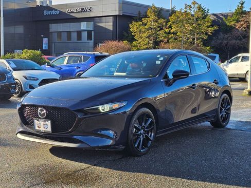 Used 2020 MAZDA MAZDA3 AWD Hatchback w/ Premium Pkg image 3