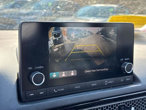 Used 2023 Honda Civic Sport image 28