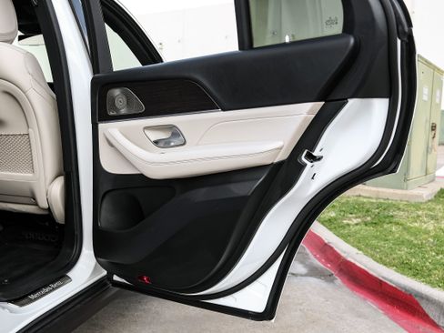 Used 2026 Mercedes-Benz GLE 350 4MATIC image 44