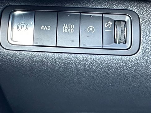 New 2026 Chevrolet Equinox LT w/ Convenience Package II image 19