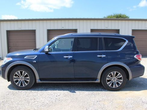 Used 2020 Nissan Armada SL w/ Premium Package AWD/4WD image 3