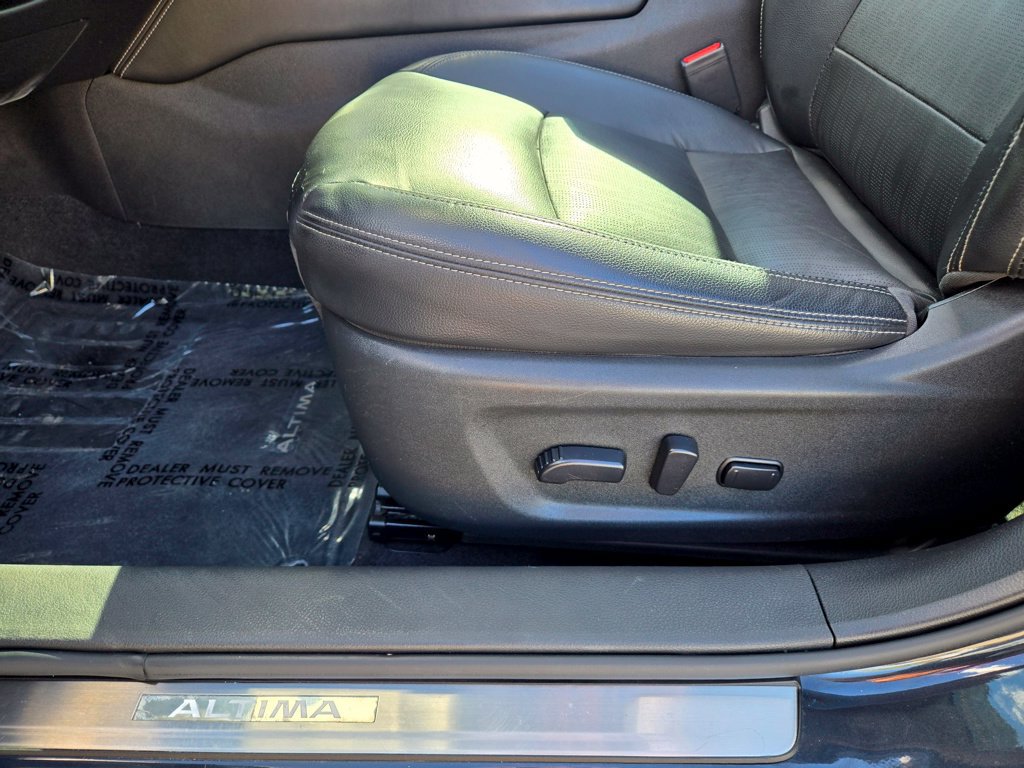Used 2021 Nissan Altima 2.5 SL FWD image 26