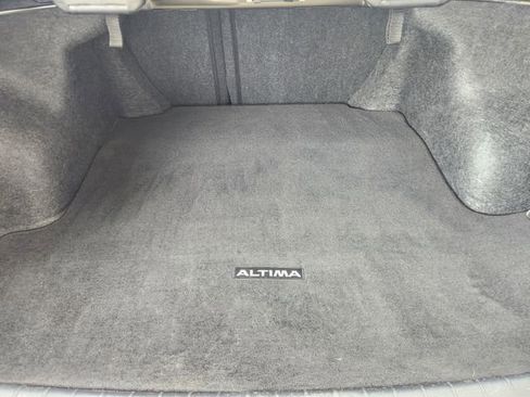 Used 2023 Nissan Altima 2.5 SR FWD image 33