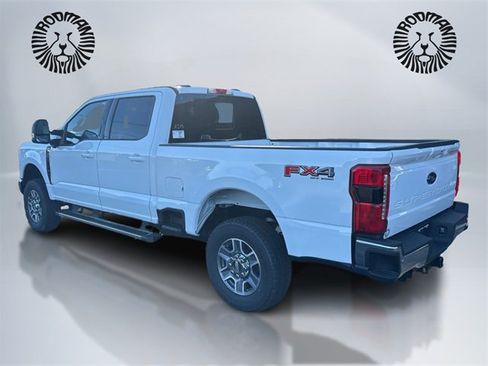 New 2026 Ford F250 Lariat w/ FX4 Off-Road Package image 7