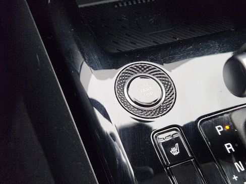 Used 2023 Kia Niro EX image 25