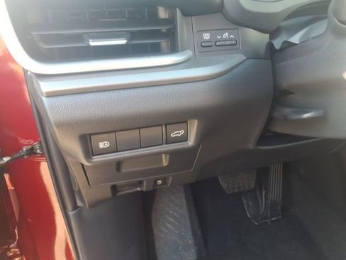 Certified 2026 Toyota Grand Highlander XLE AWD/4WD image 4