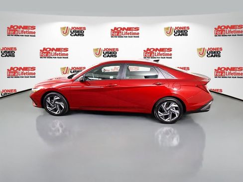 Certified 2025 Hyundai Elantra Sport w/ Cargo Package FWD image 13