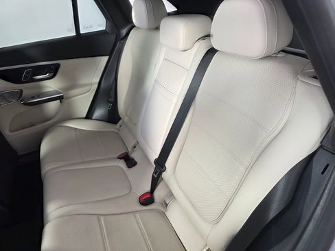 Certified 2024 Mercedes-Benz GLC 300 image 16