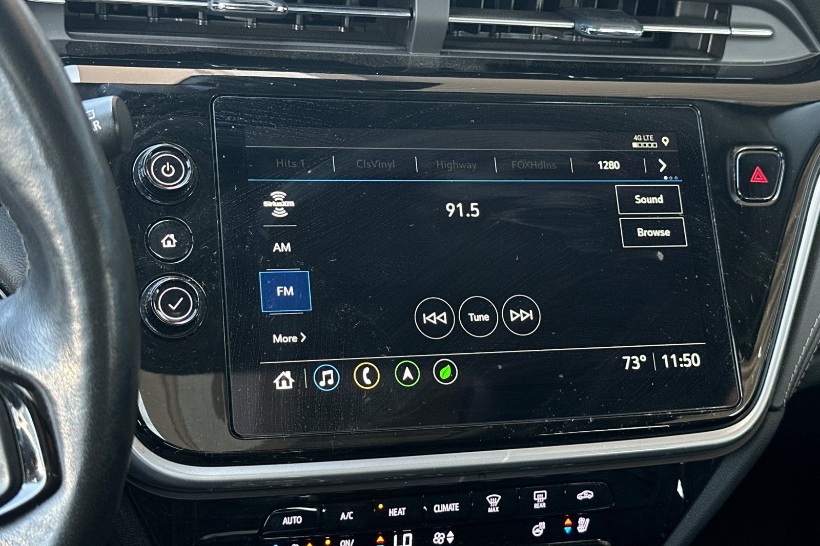 Used 2023 Chevrolet Bolt EUV Premier w/ Sun & Sound Package FWD image 25