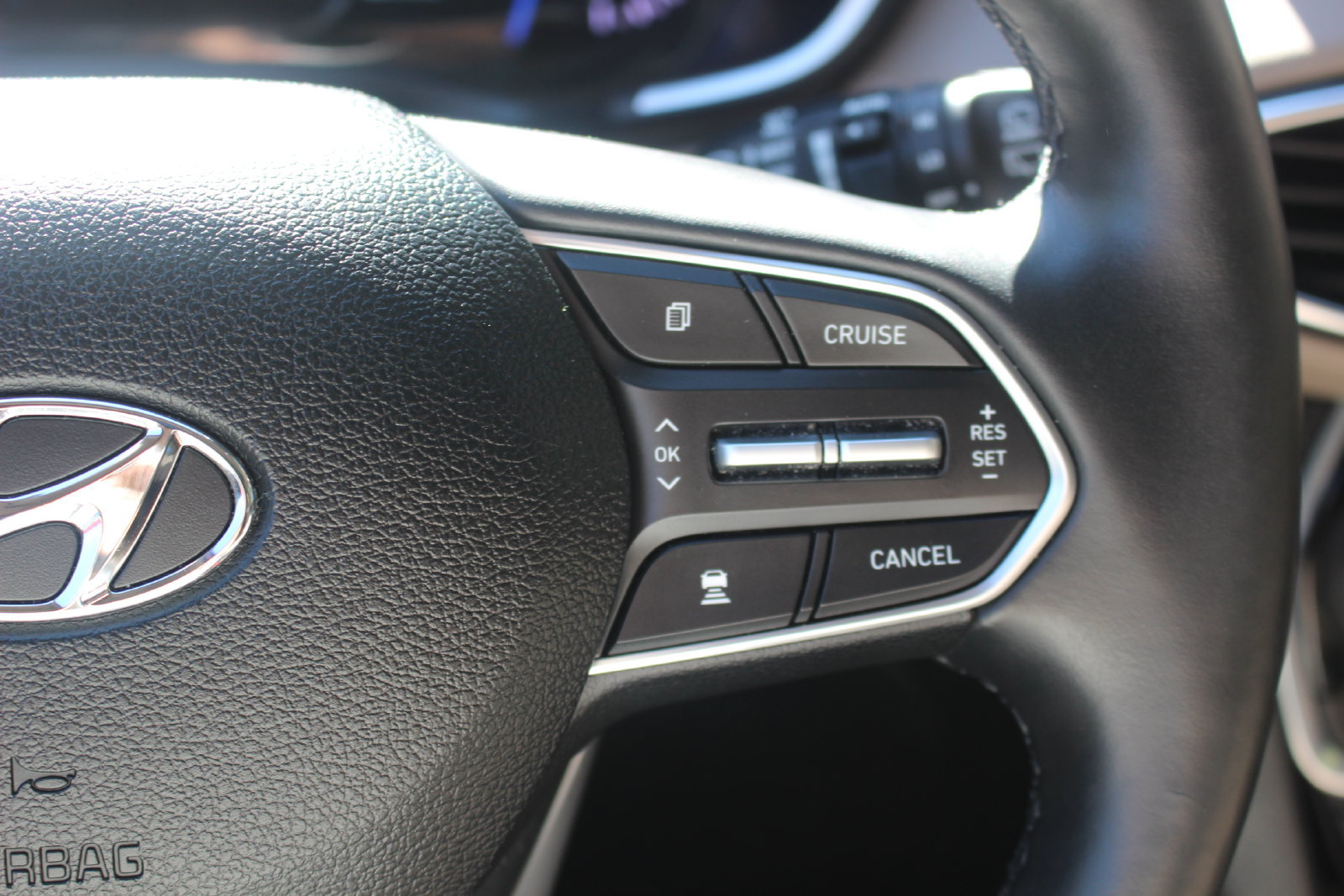 Used 2020 Hyundai Santa Fe Limited FWD image 23