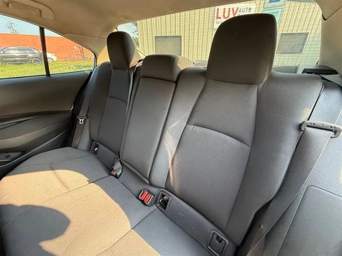 Used 2021 Toyota Corolla LE FWD image 24