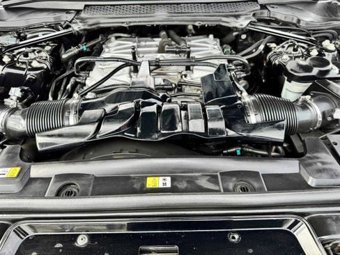 Used 2016 Land Rover Range Rover Sport SVR image 61