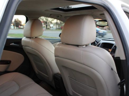 Used 2012 Buick Verano Convenience image 65