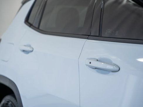 Certified 2023 Jeep Compass Latitude AWD/4WD image 15