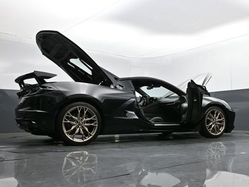 Used 2024 Chevrolet Corvette Stingray Coupe w/ 1LT image 34