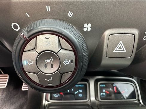 Used 2013 Chevrolet Camaro ZL1 image 39