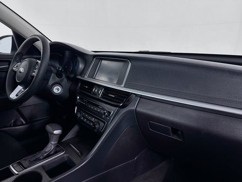 Used 2019 Kia Optima LX image 50
